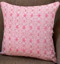 Load image into Gallery viewer, CUSHION COVER | TINUMBALITIAN | BINETWAGAN WEAVES