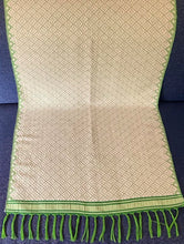 Load image into Gallery viewer, SOFA THROW - PINILIAN 1.8 & 1.5 YARDS