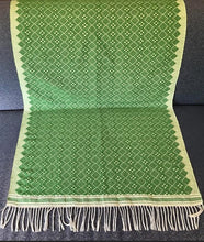 Load image into Gallery viewer, SOFATHROW 2 YARDS