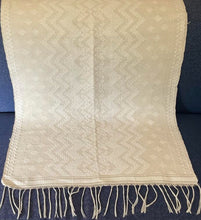 Load image into Gallery viewer, SOFA THROW - PINILIAN 1.8 & 1.5 YARDS