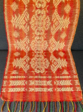 Load image into Gallery viewer, SOFA THROW - PINILIAN 1.8 & 1.5 YARDS