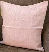 Load image into Gallery viewer, CUSHION COVER | TINUMBALITIAN | BINETWAGAN WEAVES