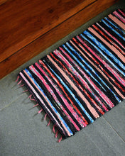 Load image into Gallery viewer, DOORMATS MULTI COLORED (18 INCHES X 28 INCHES)
