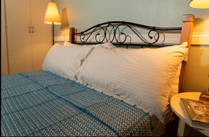 BEDCOVER - HANDLOOM WOVEN DILLI