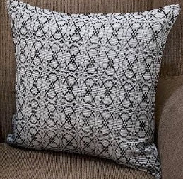 CUSHION COVER | TINUMBALITIAN | BINETWAGAN WEAVES