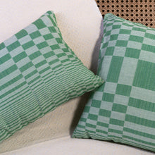 Load image into Gallery viewer, BINAKOL THROW PILLOW CASES GREEN AND WHITE
