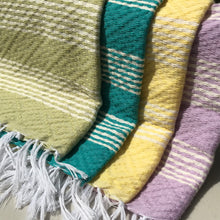 Load image into Gallery viewer, HANDTOWEL | STRIPES
