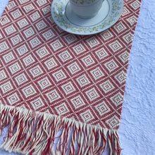 Load image into Gallery viewer, PLACEMATS IN PINILIAN WEAVE

