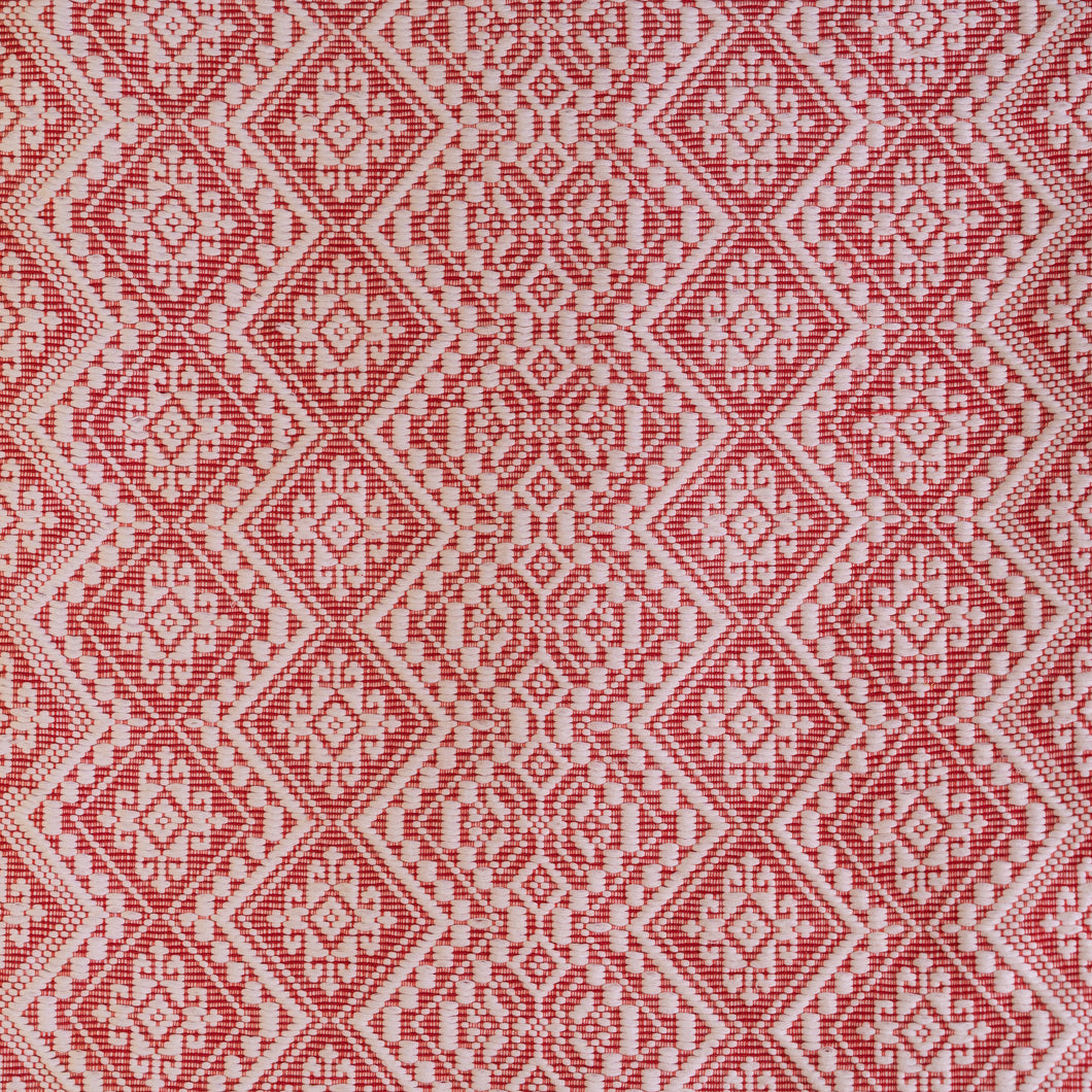 Karayan ken Sinansabong nga Bitwen textile