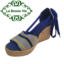 Load image into Gallery viewer, DINA | wedge | striped designs
