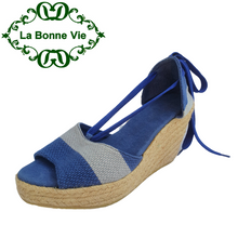 Load image into Gallery viewer, DINA | wedge | striped designs
