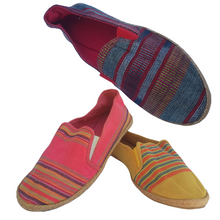 Load image into Gallery viewer, ONDREA | flats | ikat striped design

