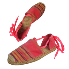 Load image into Gallery viewer, PIA| flats | striped designs
