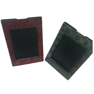 LAMINATED PICTURE FRAMES